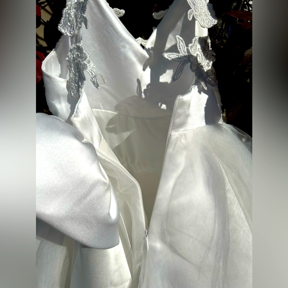 NWOT MIAMAs3T amazing white dress Great for flower girl-angel costume-formal pic - Picture 4 of 4